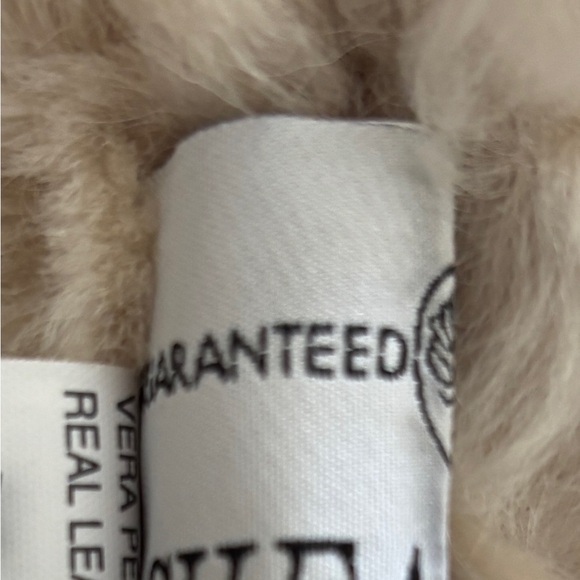 100% Shearling Full Length Camel/Ivory Vintage Coat - Picture 14 of 16